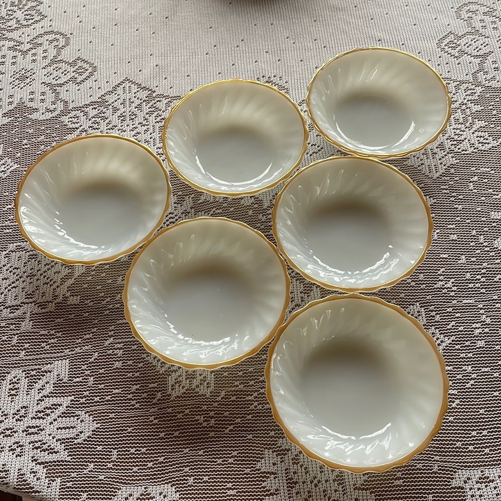VTG Fire King Berry Bowls
